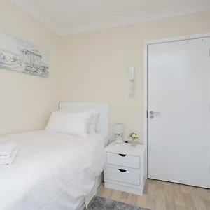 Blackberry - Stylish Self-contained Flats In Soton Centre , Southampton United Kingdom